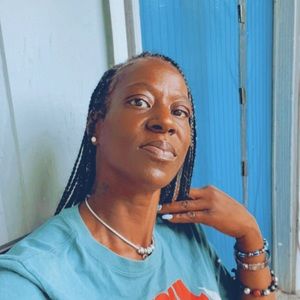 Meet your Posher, Keekee